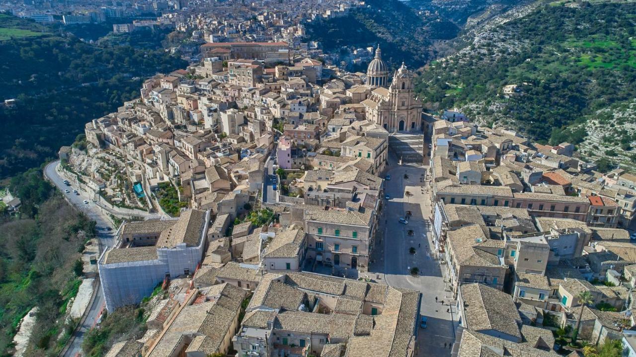 Hotel Piazza Duomo 36 Ragusa Exterior foto